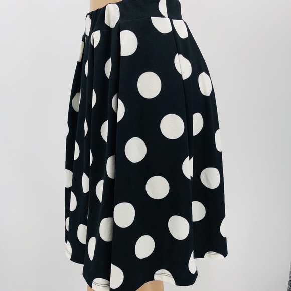 Polka Dot Pleated A Line Skirt - Picture 4 of 7